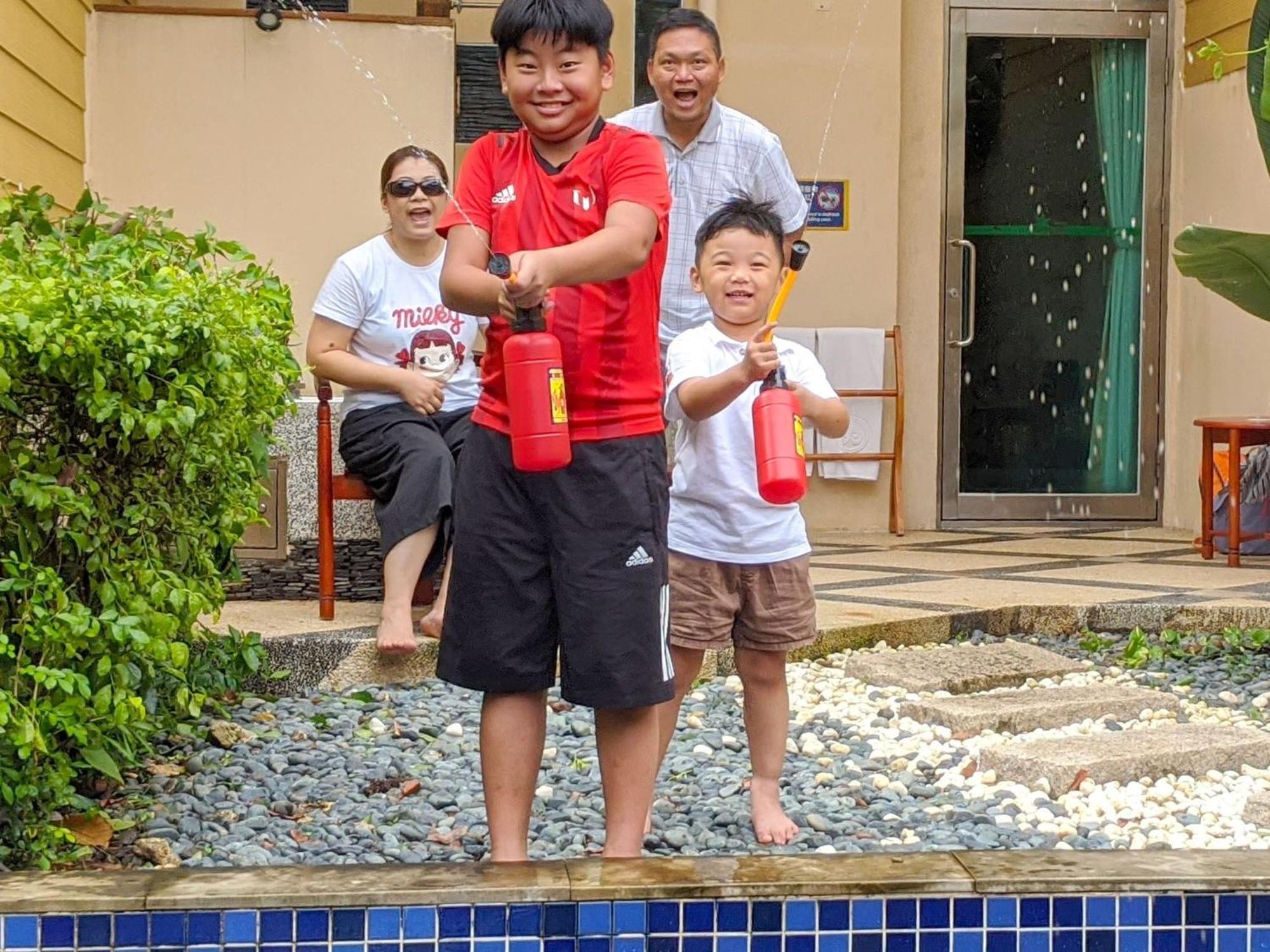 Howard Villa Kenting Luaran gambar