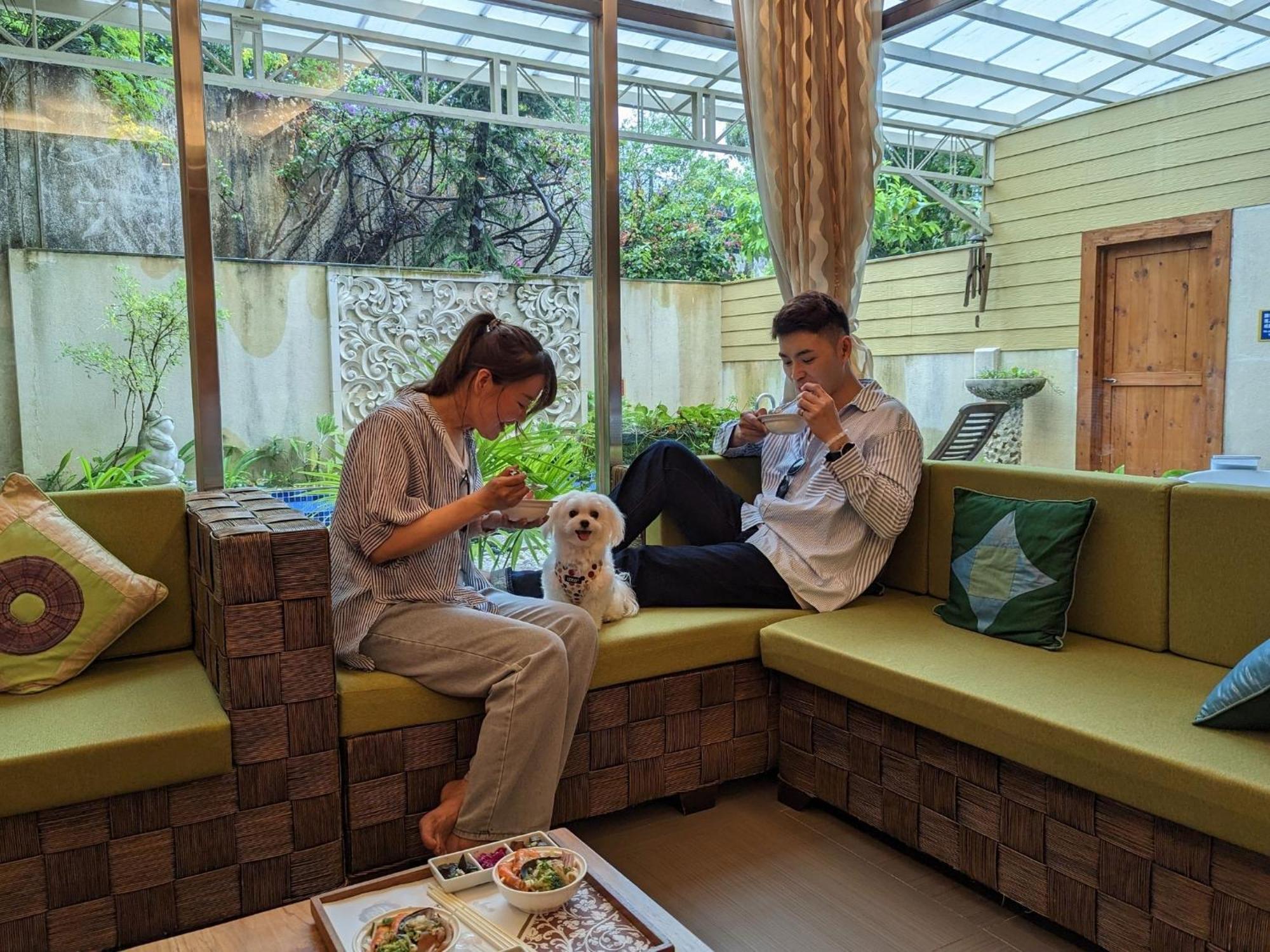 Howard Villa Kenting Luaran gambar